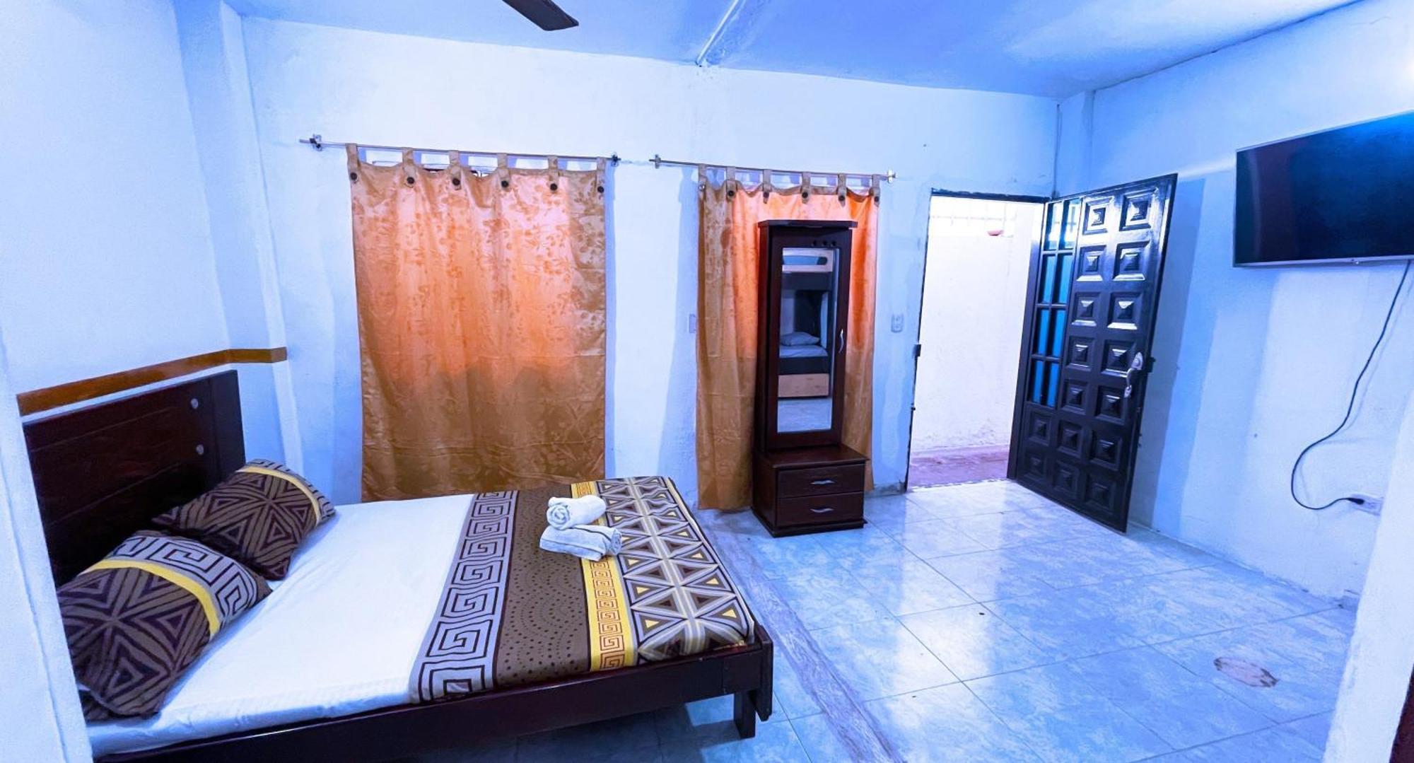 Historic House Centro Historico Hotel Санта Марта Стая снимка